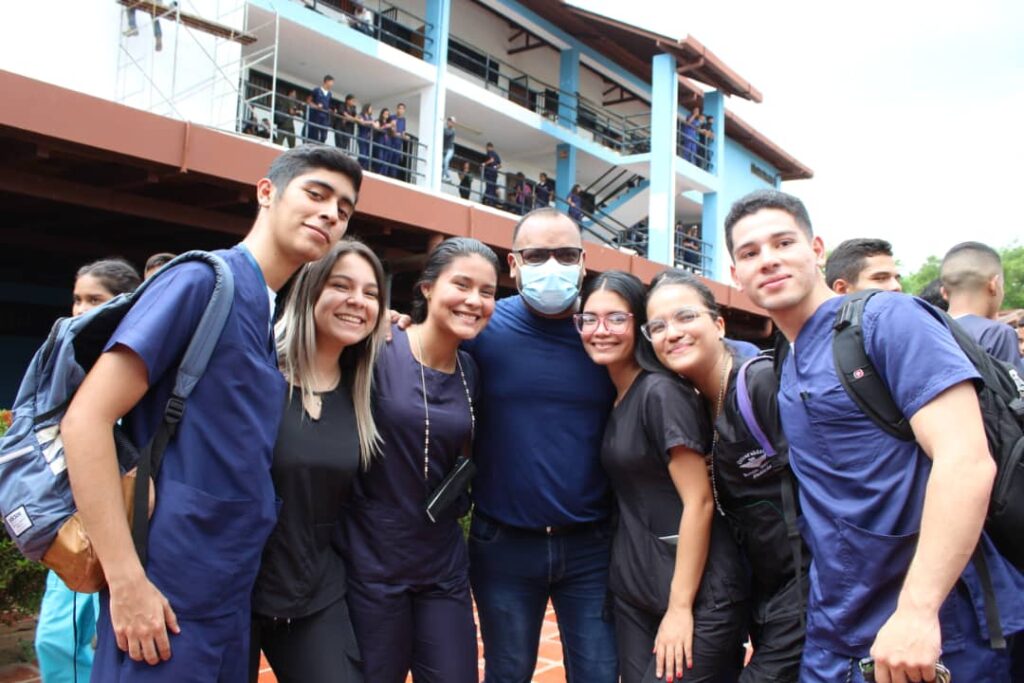 universidad experimental romulo gallegos caracas