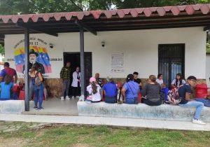 1) Comunidad unergista y zonas aledañas a la Rómulo Gallegos fueron beneficiados en Jornada Médica